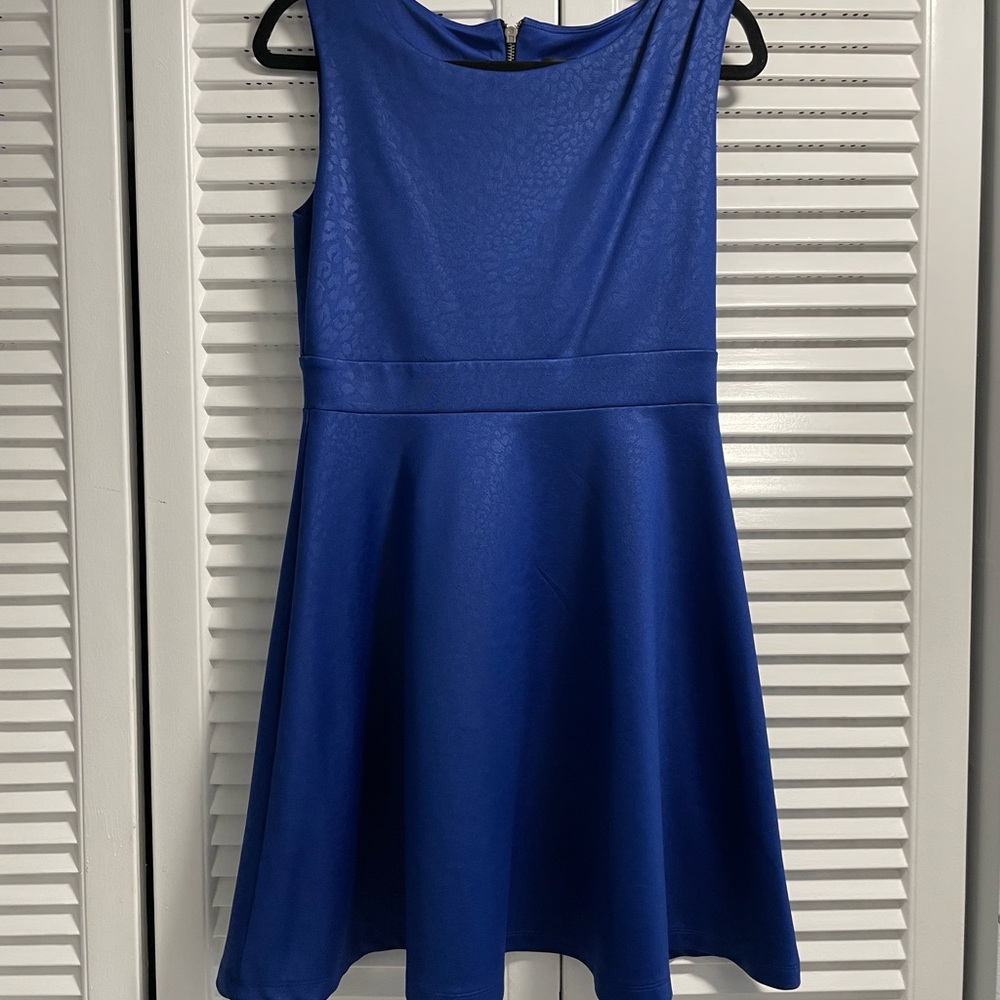Elegant Blue Print Cynthia Rowley Dress Size 8
